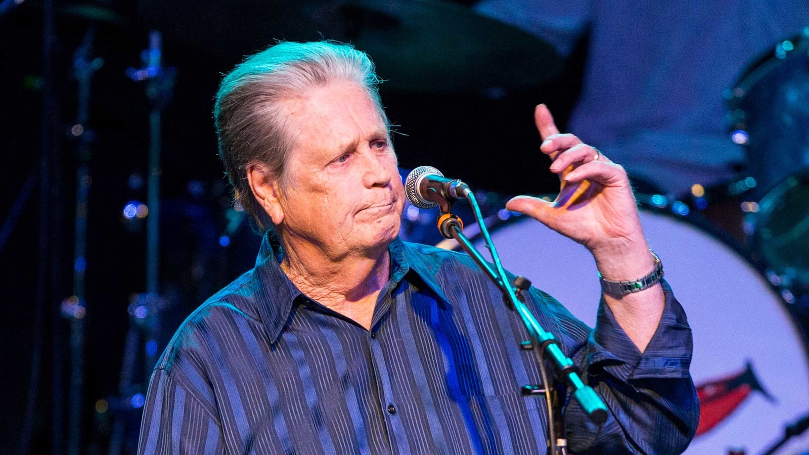 articles/2015/04/04/brian-wilson-on-the-beach-boys-rivalry-with-the-beatles-and-flying-solo/150403-slate-wilson-tease_man5kg