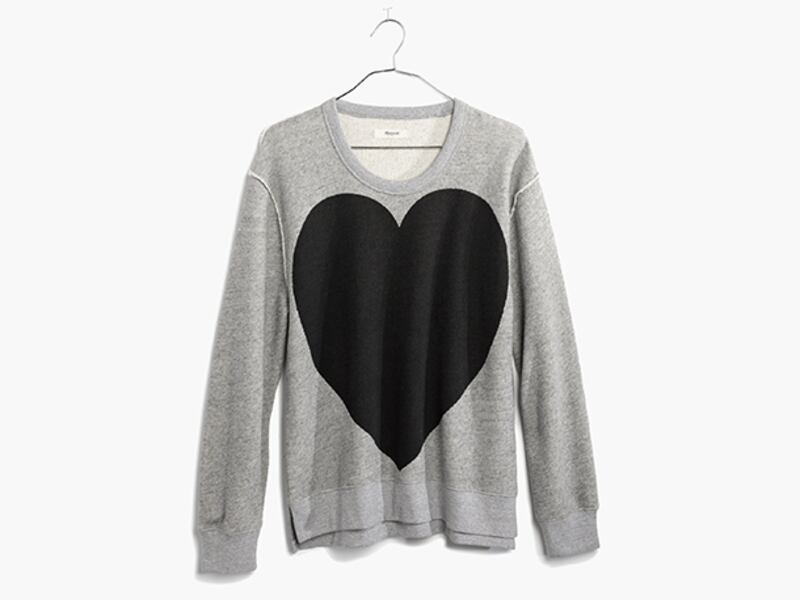 articles/2014/11/29/the-daily-beast-s-2014-holiday-gift-guide-for-the-taylor-swift-in-your-life/gift-guide-2014-taylor-swift01_i7jm8r