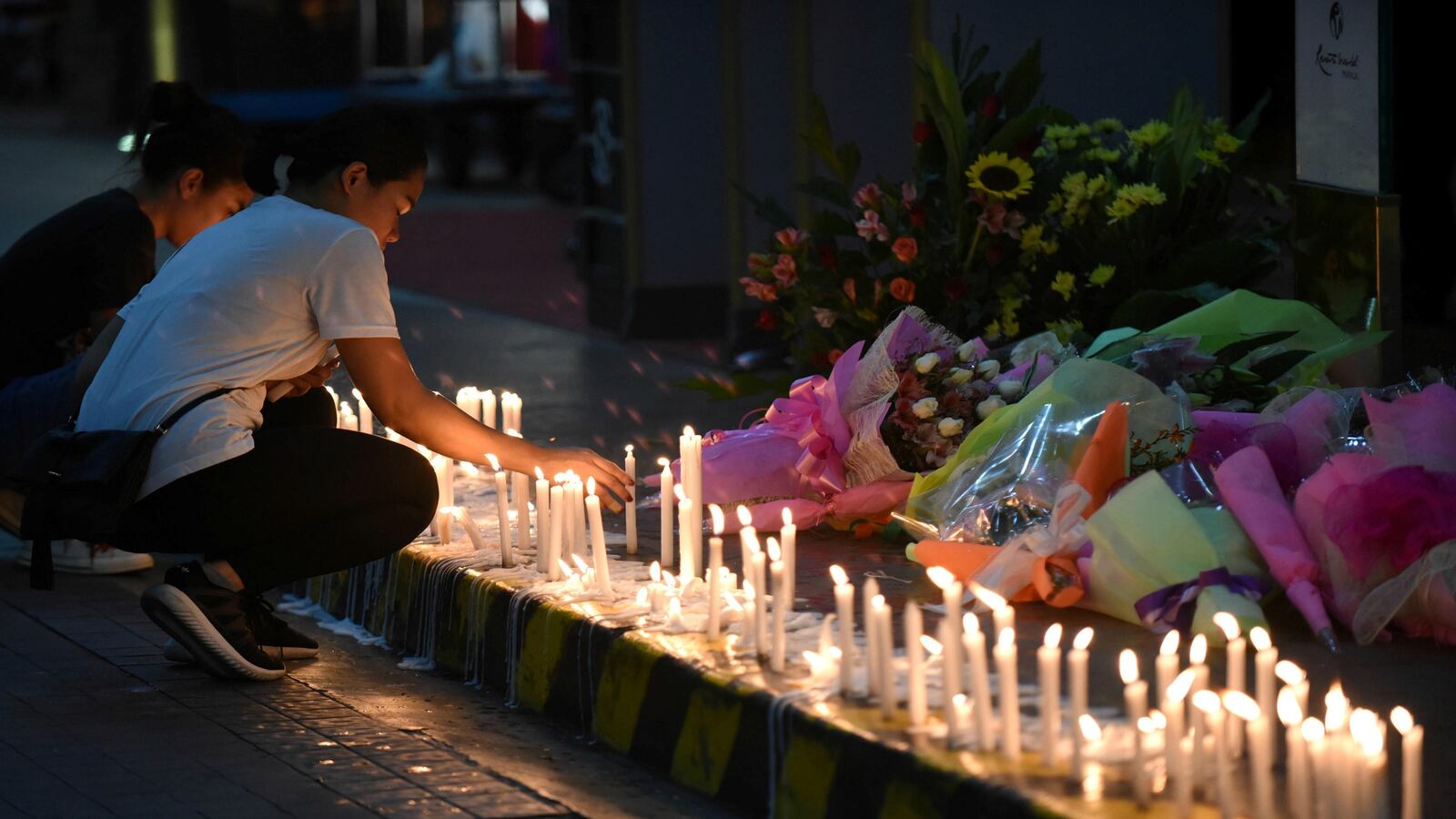 170603-philippines-duterte-crazy-man-cheat_zlnkox