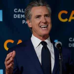 Split of Gavin Newsom and Donald Trump.
