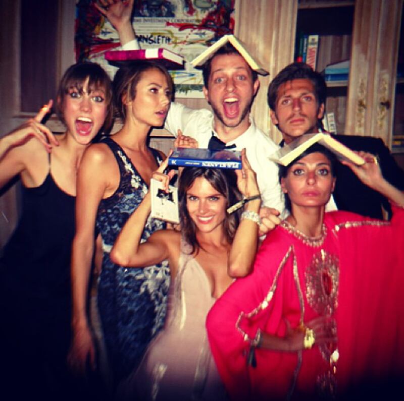 galleries/2013/06/01/cara-delevingne-dolce-gabbana-more-fashion-instagrams-photos/130531-derek-blasberg_vhvboy