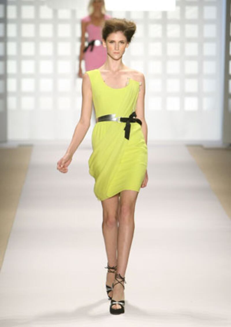 galleries/2009/09/12/ny-fashion-week-day-3/fashion-runway-highlights--chakra-5_ygarge