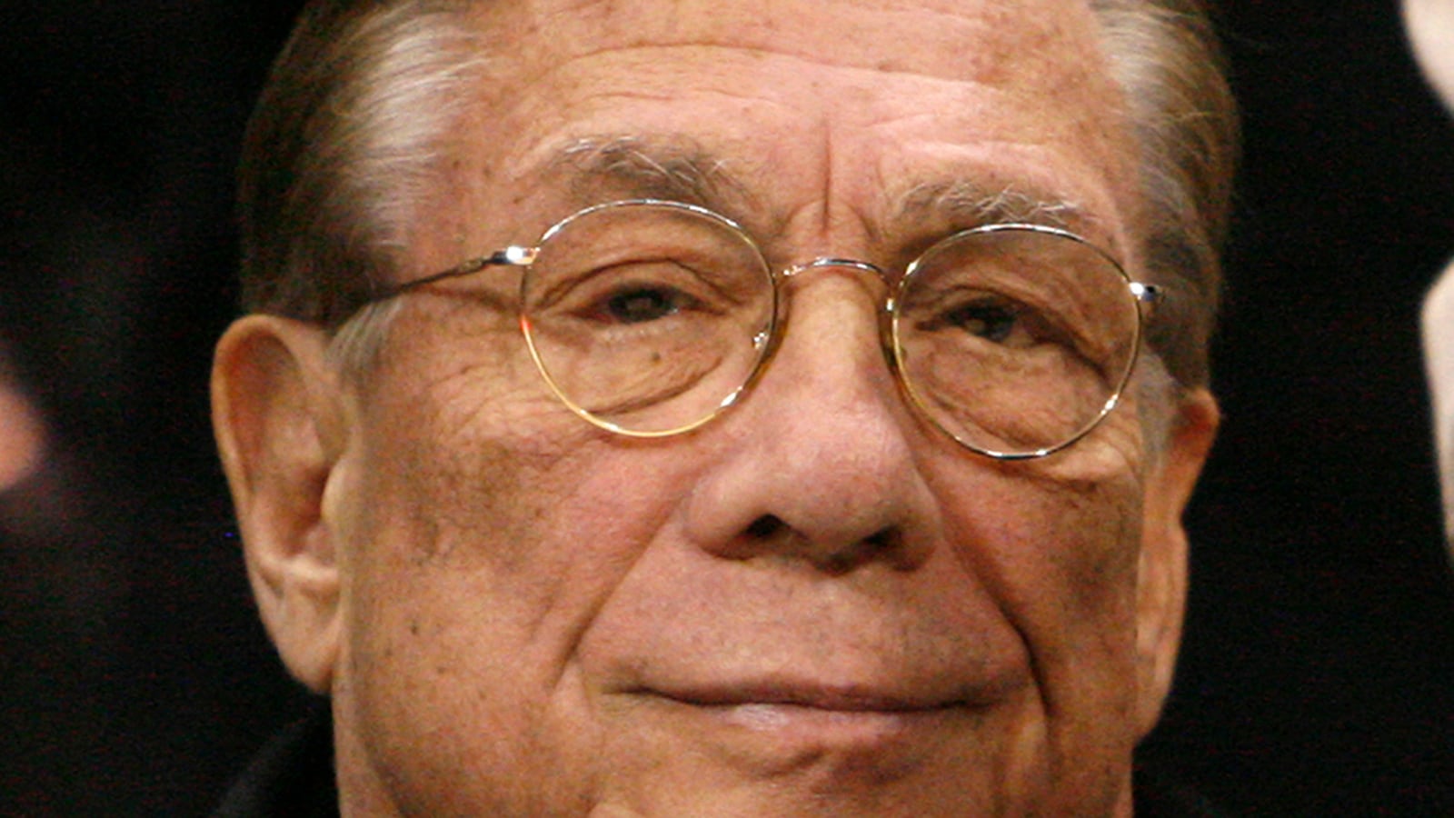 cheats/2014/05/15/sterling-refusing-to-pay-nba-fine/140716-Donald-Sterling-cheat_lw8fhz