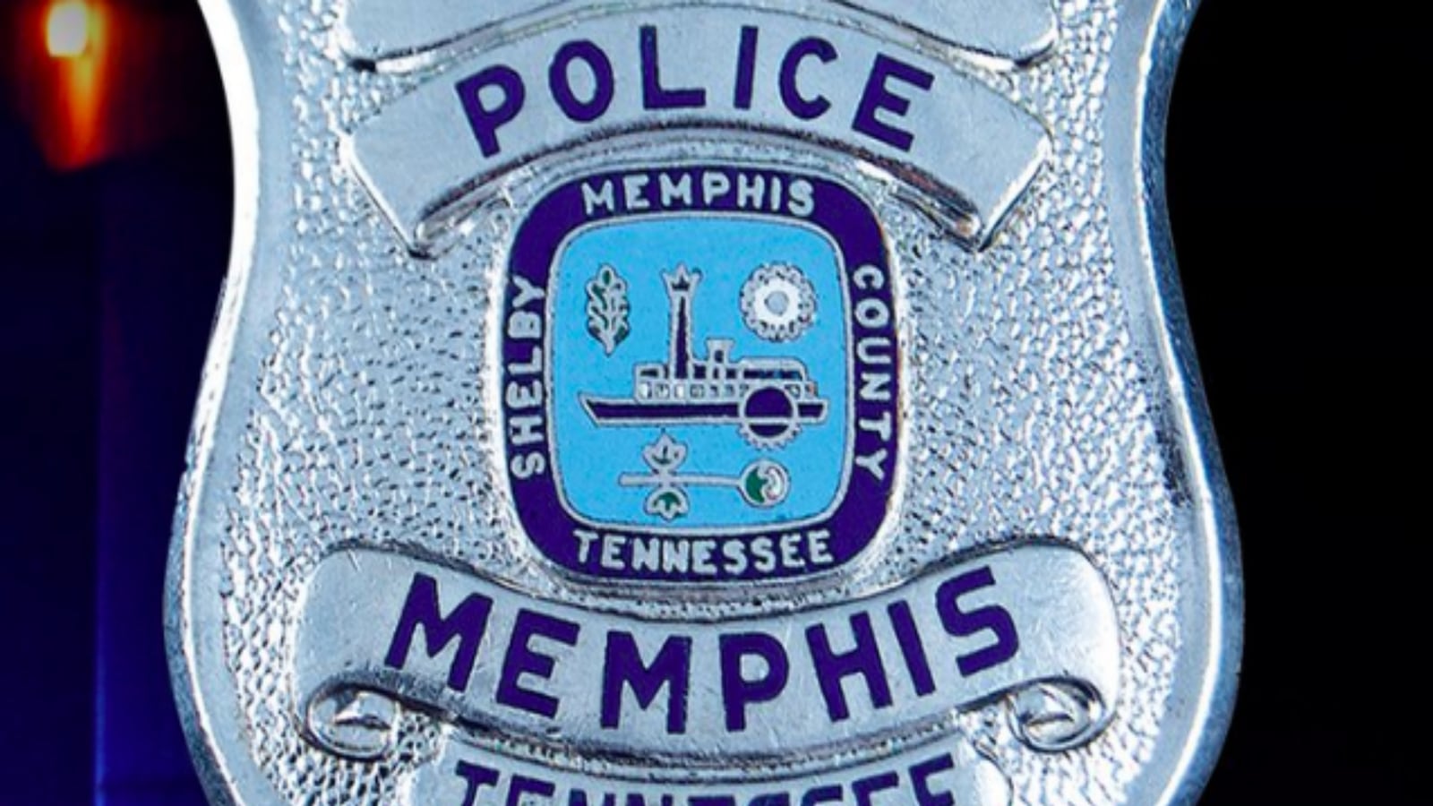 cheats/2016/06/05/report-memphis-cop-killed-by-suspect/160605-memphis-police-officer-cheat_fgeete