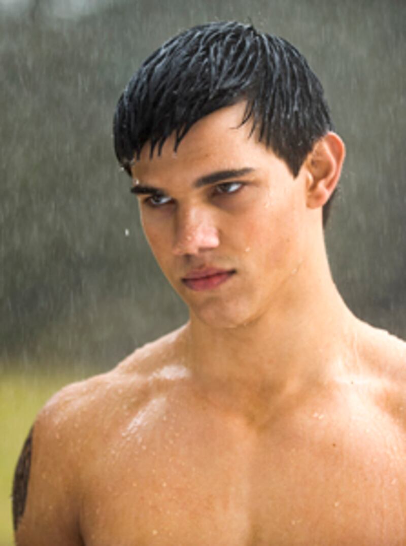 articles/2010/03/09/taylor-lautner-rising/masters-team-jacob-02_87258_leks41