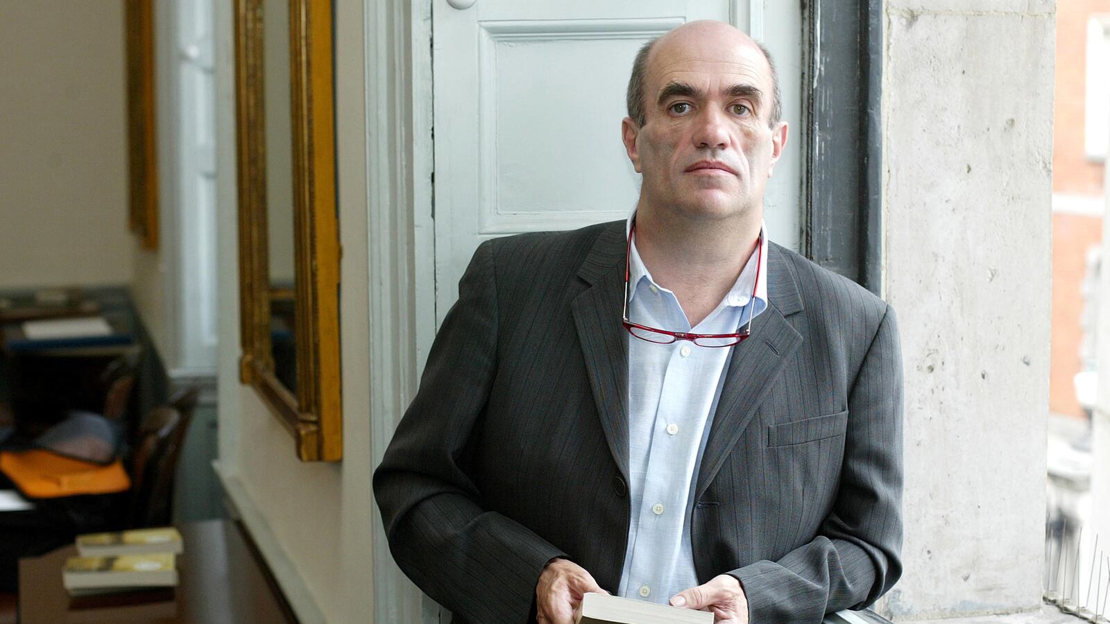 articles/2014/11/03/colm-toibin-describes-the-creation-of-his-quiet-masterpiece-nora-webster/141103-yabroff-toibin-tease_ekgkbm