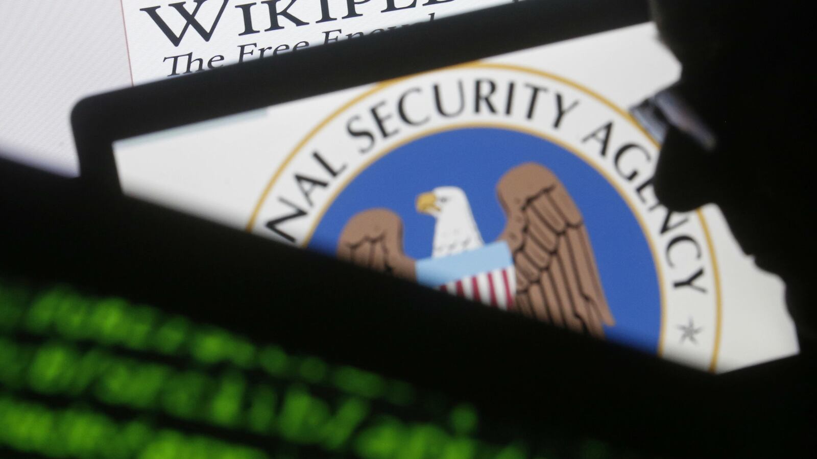 170209-nsa-cheat_tuprih