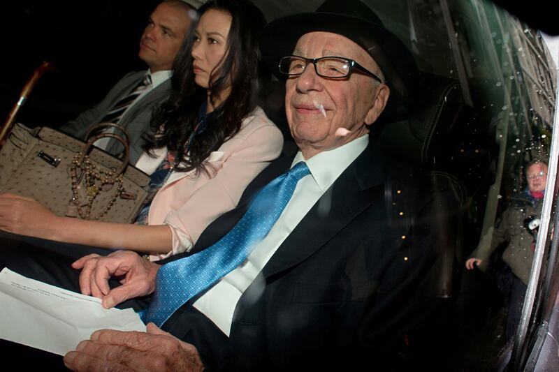 articles/2012/05/05/rupert-murdoch-s-political-trap/murdochs-political-trap-jukes_g04m2w
