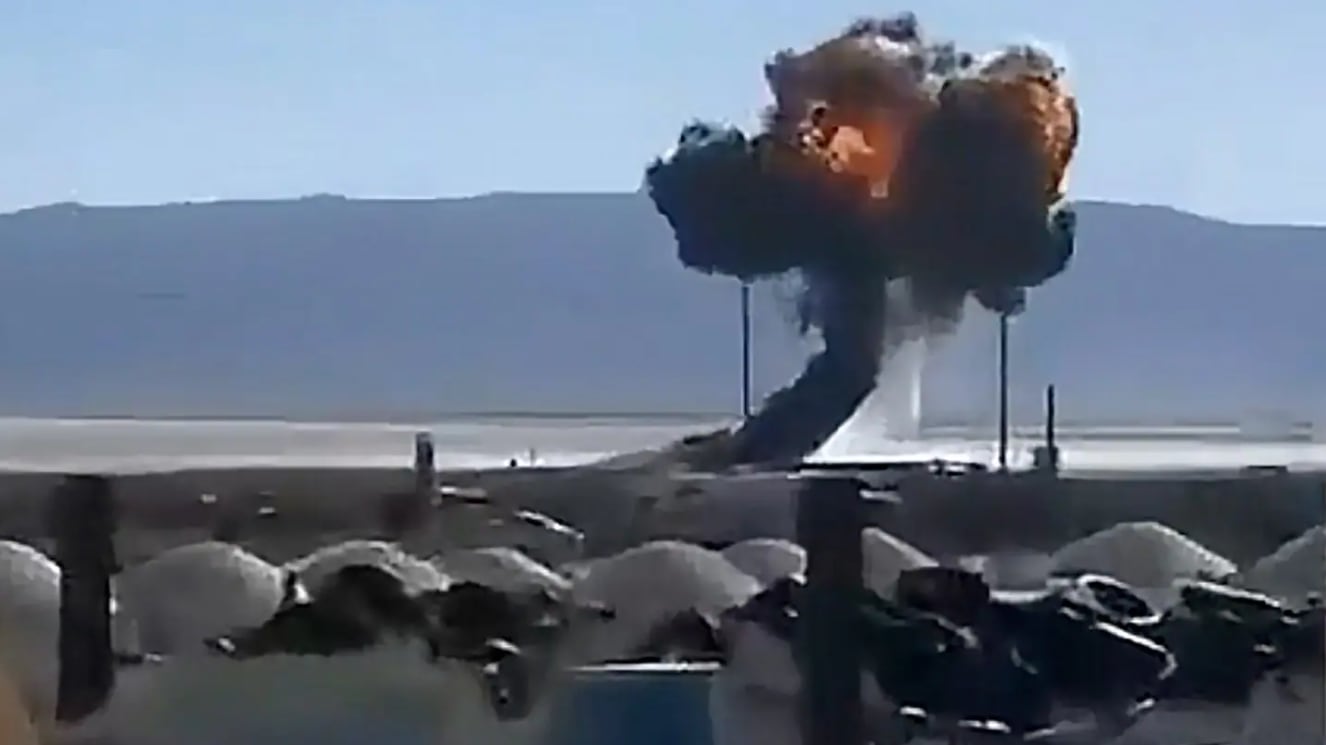 Air Force Thunderbird Explodes Into Fireball After Crash-Landing In Desert