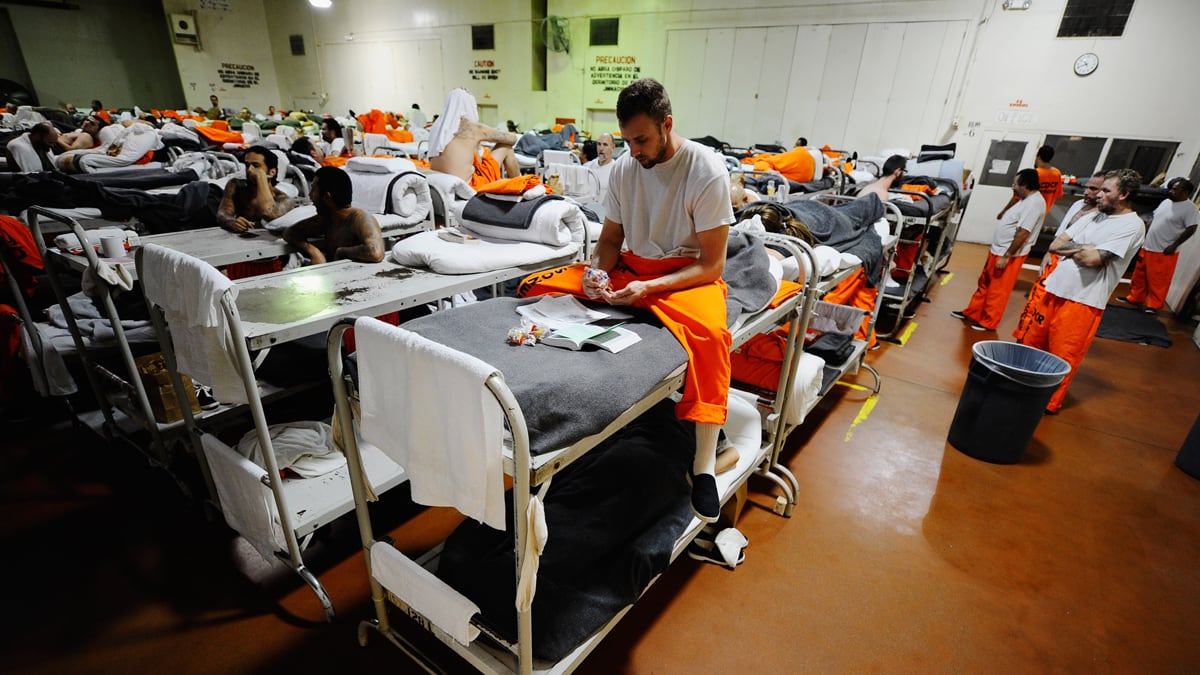 articles/2011/07/03/gop-leaders-warm-up-to-prison-reform/prison-reform-conant_ptzcne