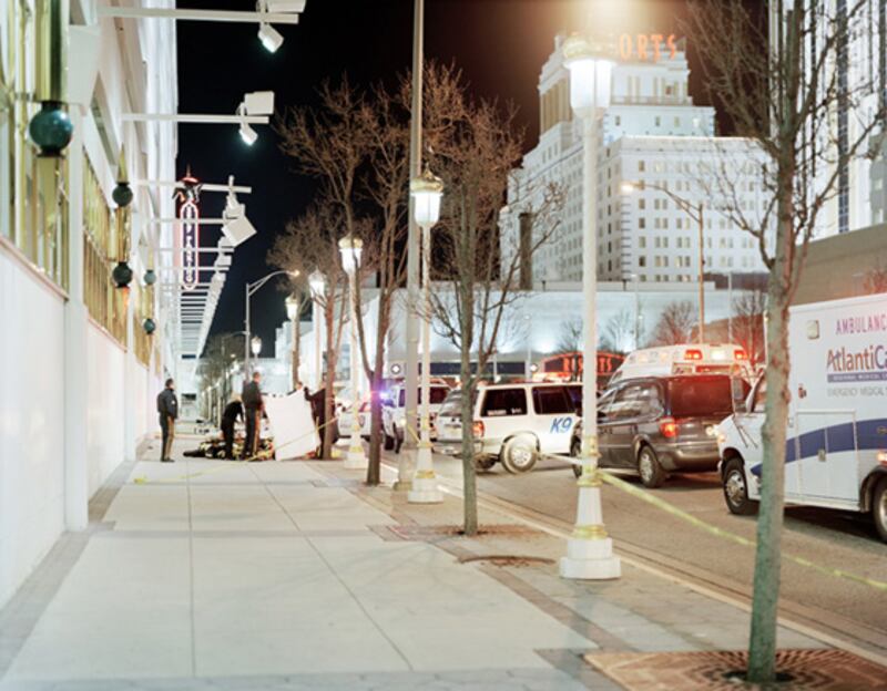 galleries/2009/10/15/mean-streets-haunting-photos-of-america-s-forgotten-cities/steacy---inner-city---5_ilgxn8