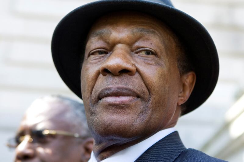 galleries/2012/10/29/politicians-boosted-or-ruined-by-natural-disasters-photos/marion-barry-storm-pols_laoapi