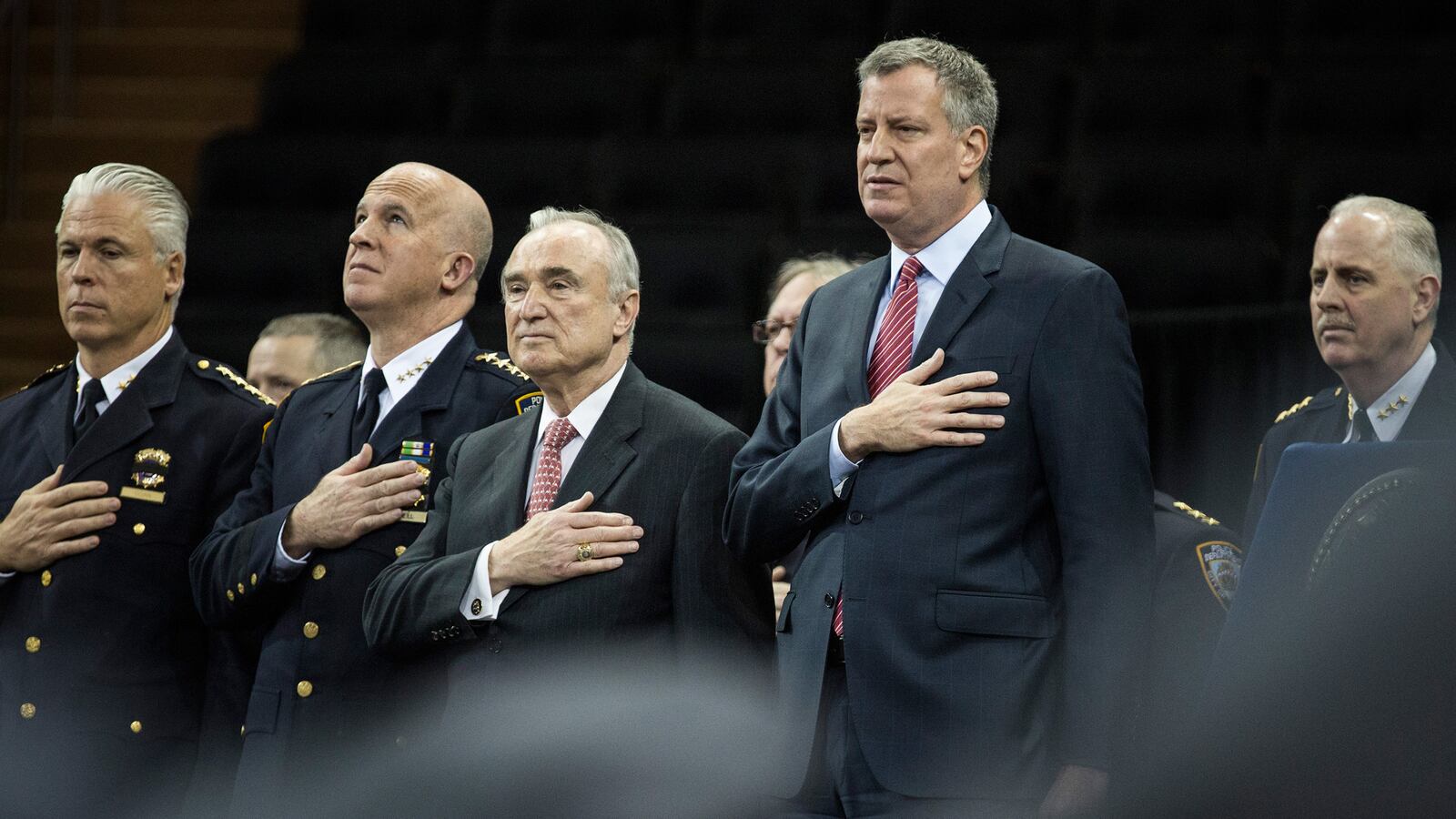 articles/2014/12/30/cop-families-boo-de-blasio-at-nypd-graduation/141229-daly-deblasio-tease_ituk7u