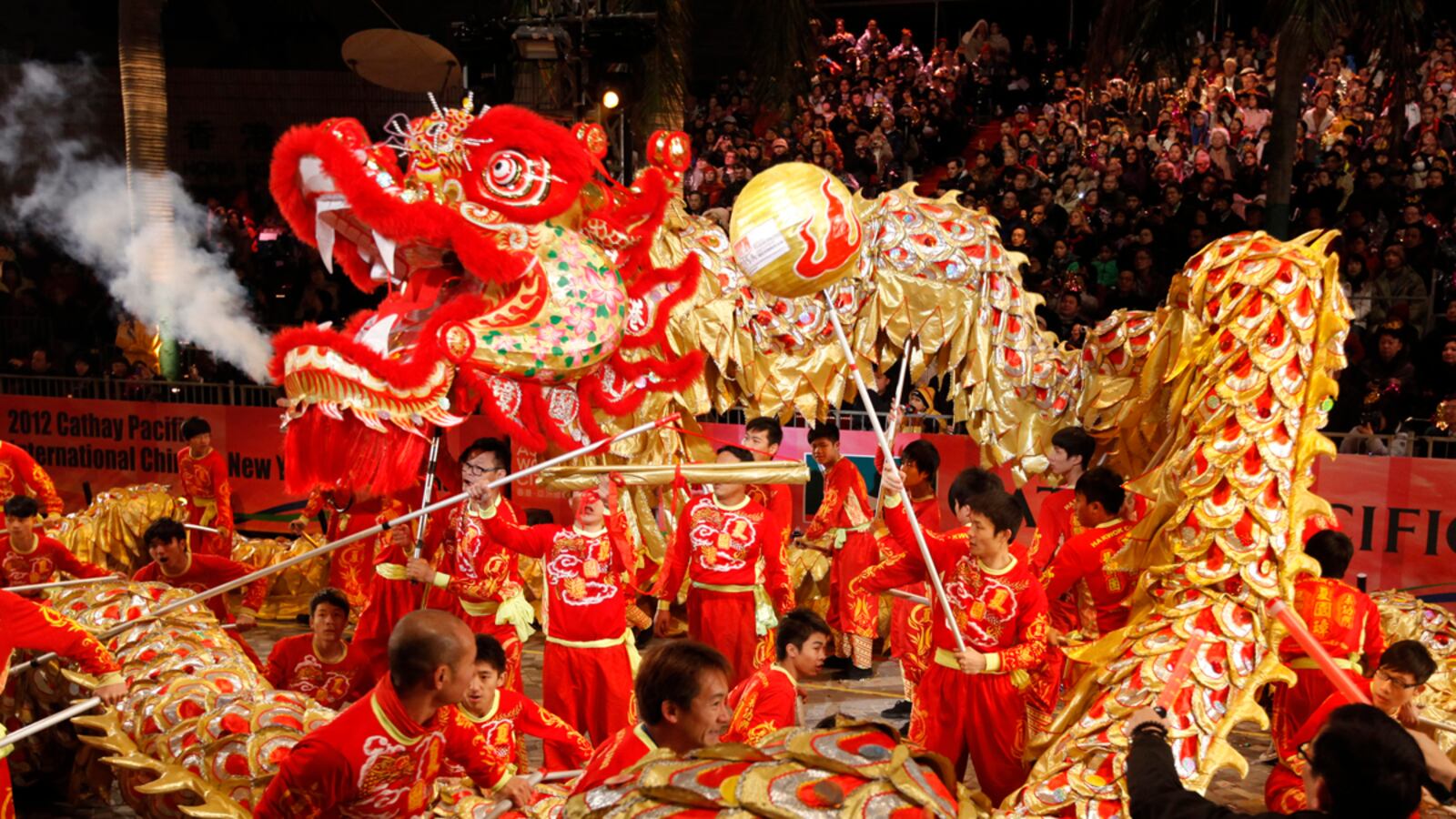 galleries/2012/01/23/chinese-new-year-2012-year-of-the-dragon-celebrations-photos/chinese-new-year-gal-6_shhiro