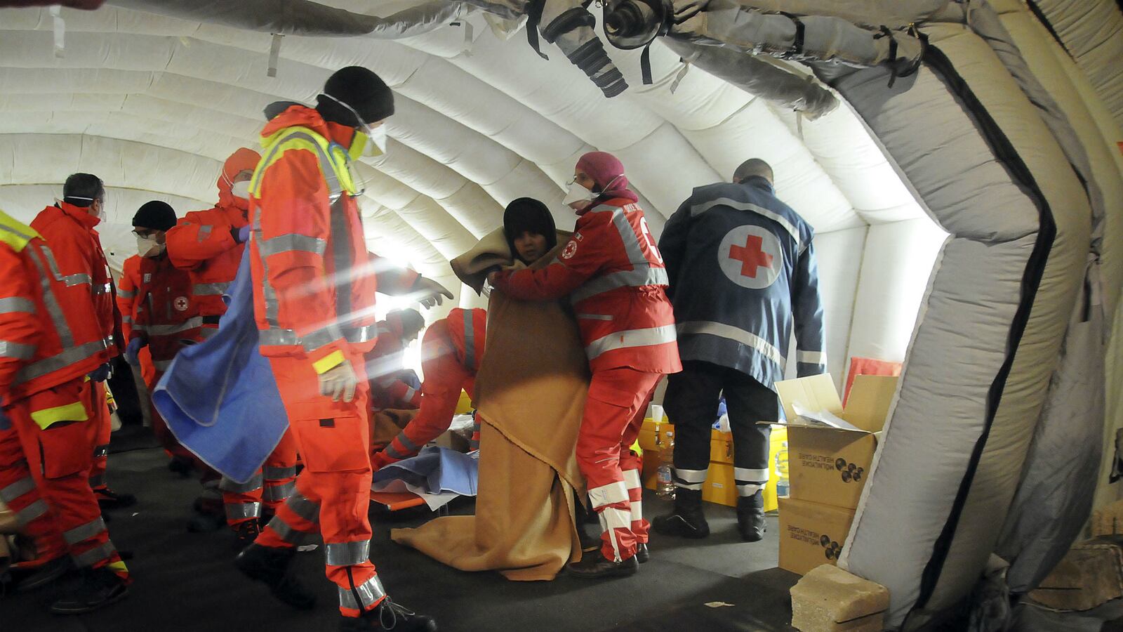 cheats/2014/12/31/970-refugees-rescued-by-italy/141231-ferry-cheat_jdxz5e