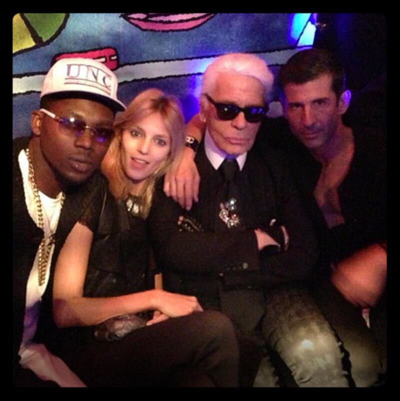 galleries/2012/12/15/cindy-crawford-bar-refaeli-more-best-fashion-instagrams-photos/anja_k3t1w3