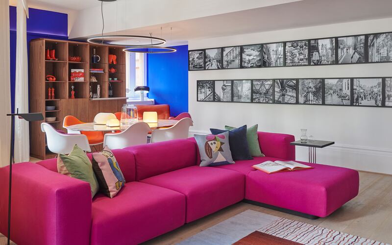 190428-johnson-room-with-a-view-andaz-shoreditch-embed-2_p6ldhg