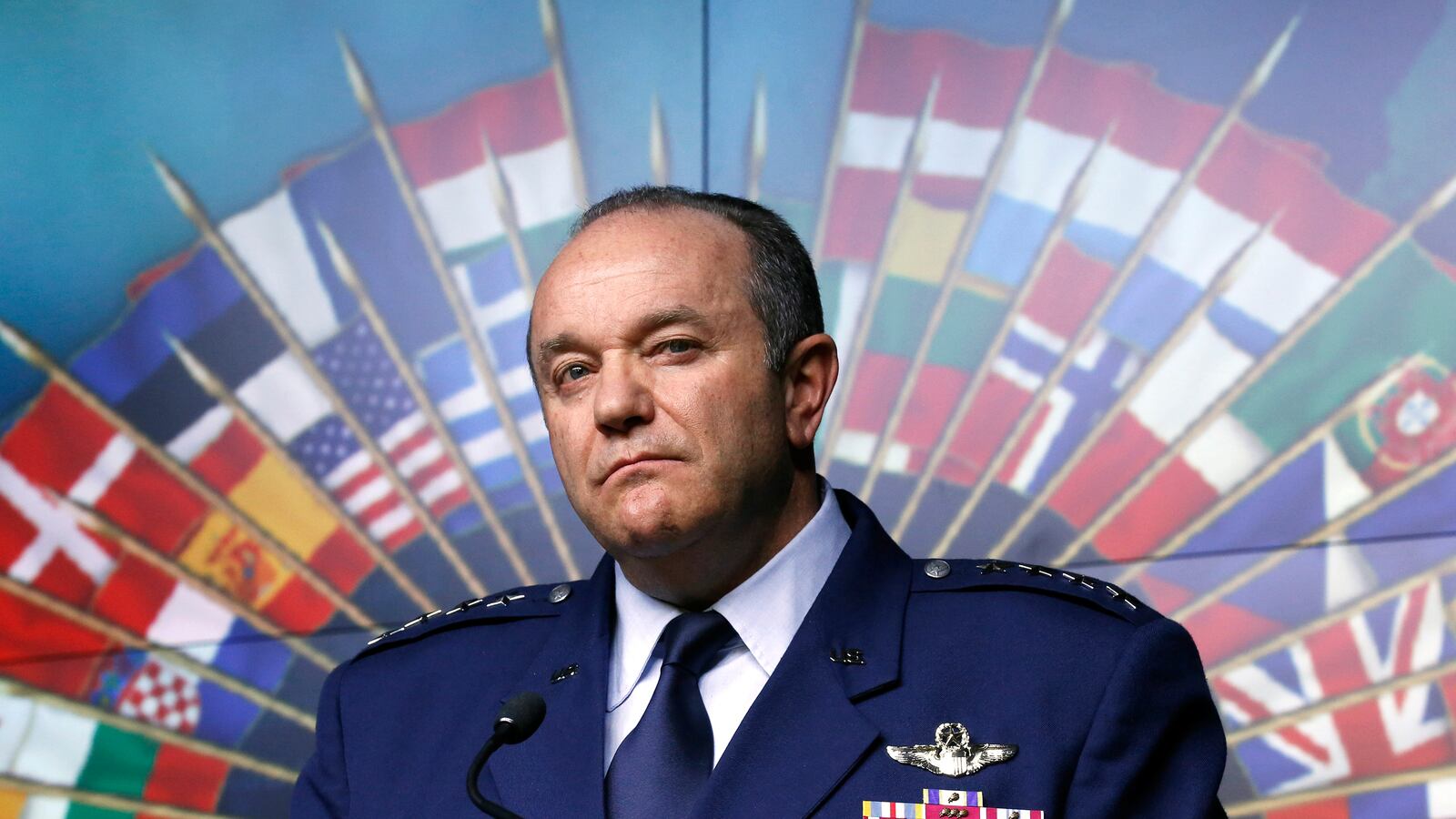 cheats/2014/05/06/nato-mulling-e-europe-perma-troops/140506-nato-troops-cheat_cbyq1e