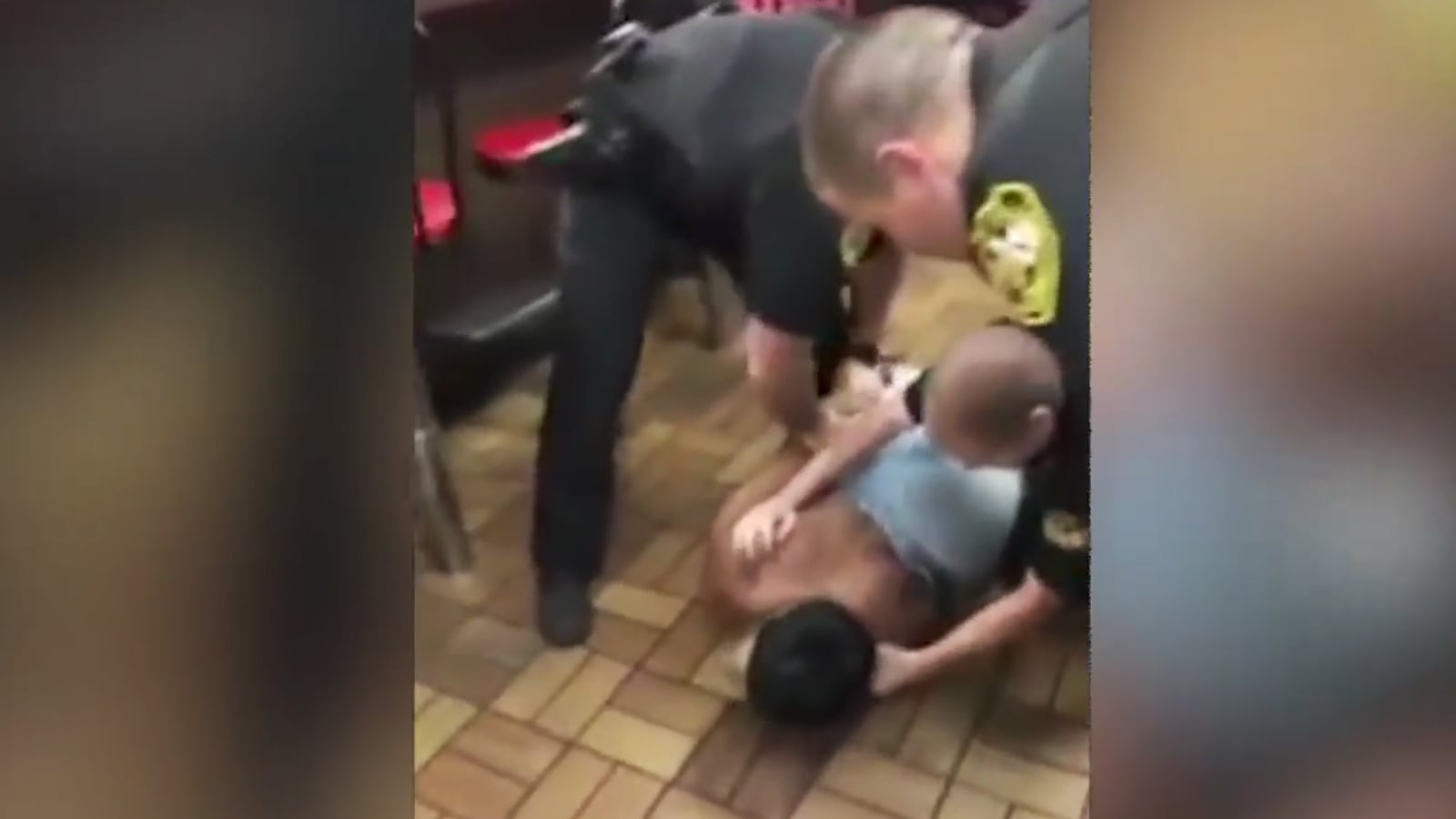 180423-Brown-Wafflehouse-arrest-express-hero__awzci9