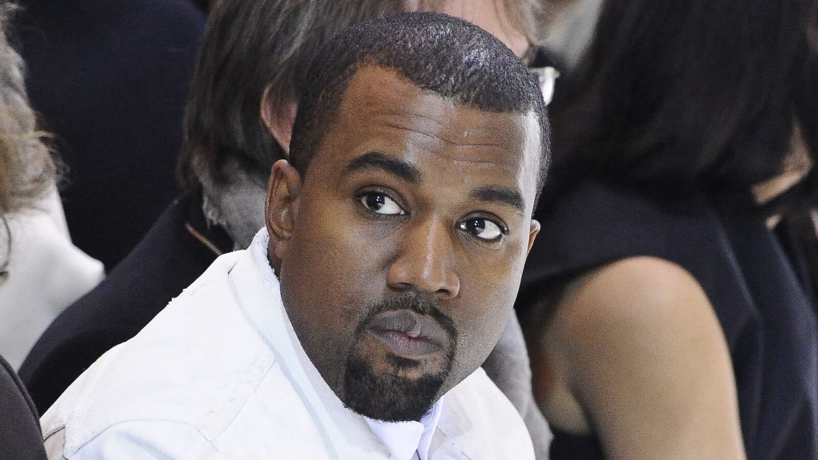 cheats/2013/06/10/kanye-west-debuts-i-am-a-god/130610-kanye-west-cheat_tfxevx