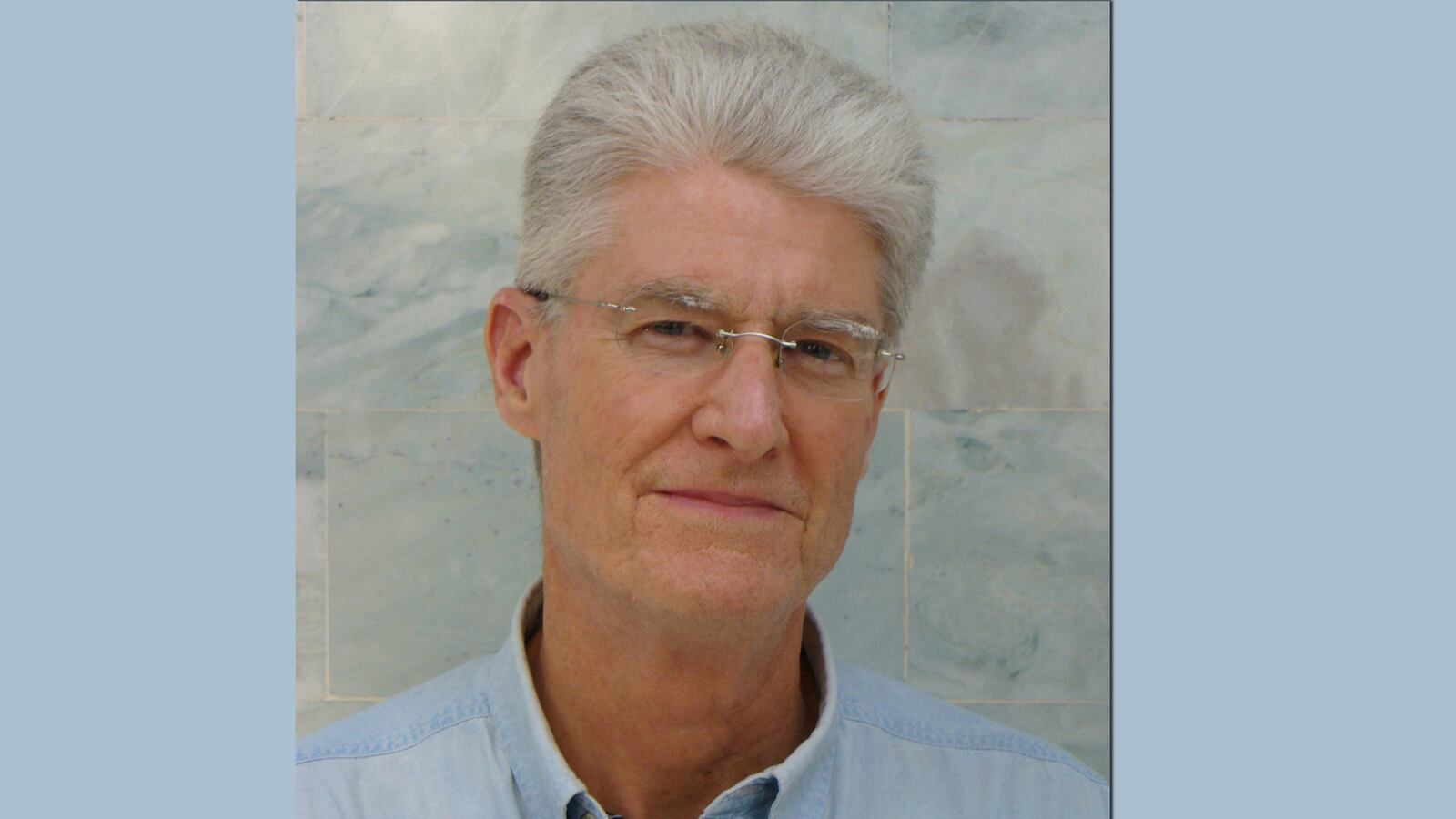 articles/2014/05/15/remembering-ron-moreau-goodbye-to-a-war-reporting-legend/140515-dickey-moreau-obit-tease_v29z6q