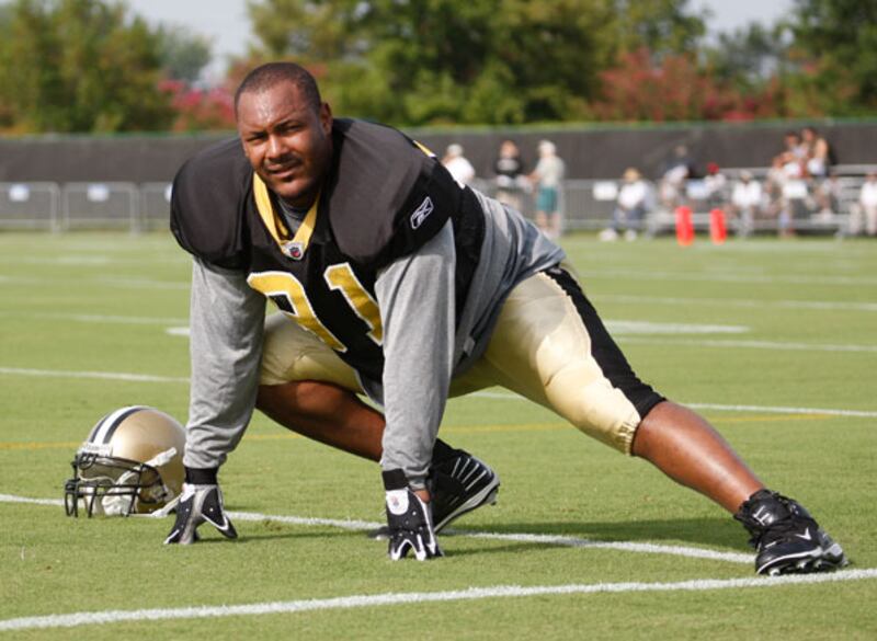 galleries/2010/12/04/celebrity-domestic-violence/domestic-violence---smith_tortfn