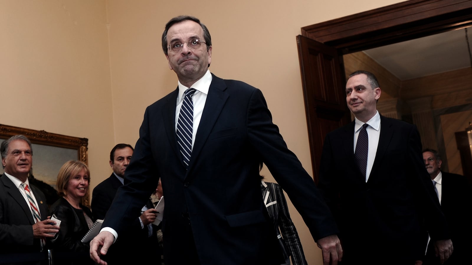 cheats/2012/05/15/greece-to-hold-new-elections/greek-elections-govt-cheat_xaimnx