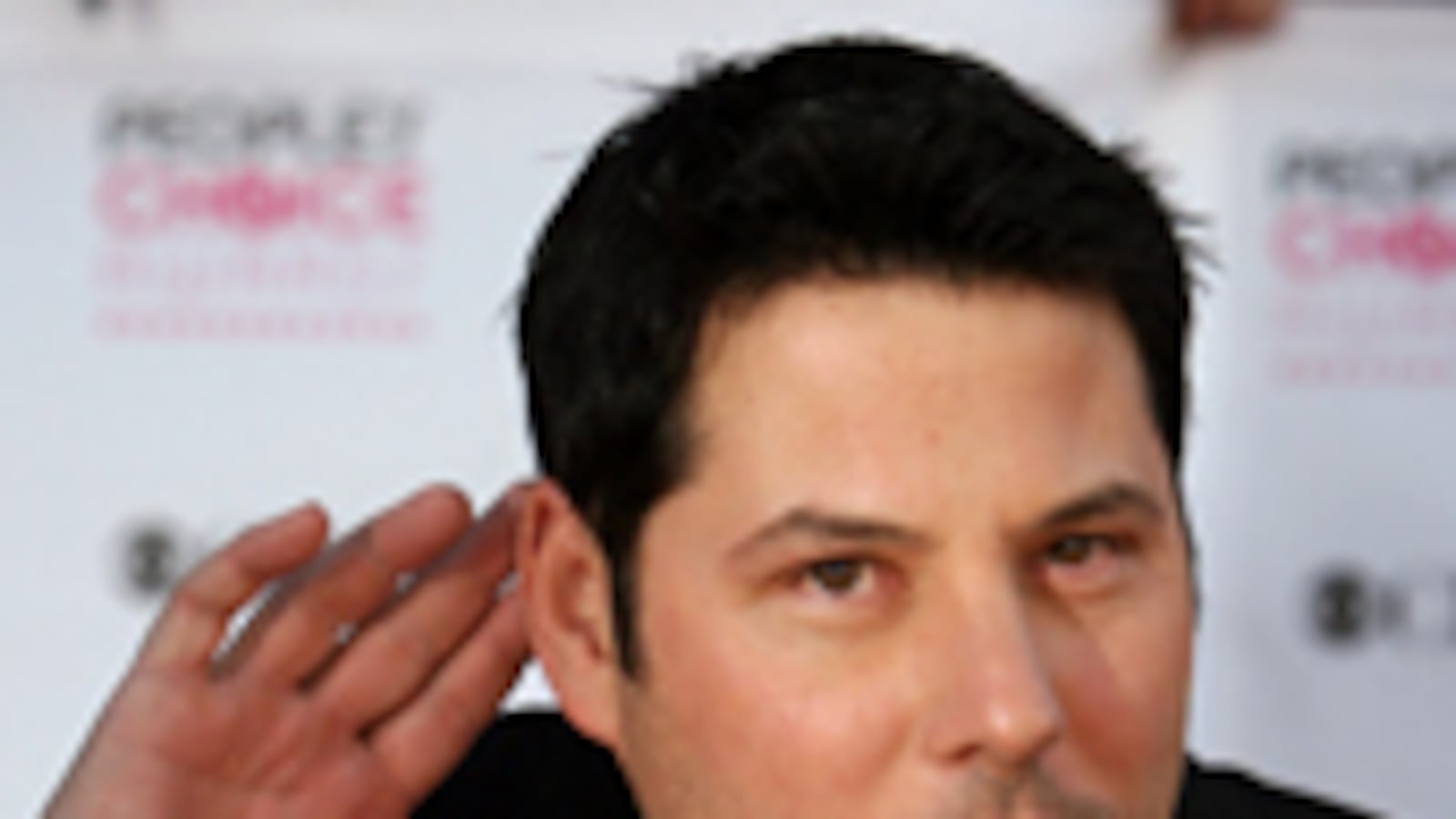 articles/2009/02/16/a-heroes-stars-secret-identity/cutruzzula-greg-grunberg_14183_nomz6k