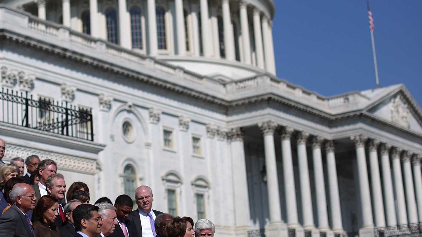 cheats/2012/09/22/senate-passes-stopgap-spending-bill/house-dems-steps-cheat_dm3ktw