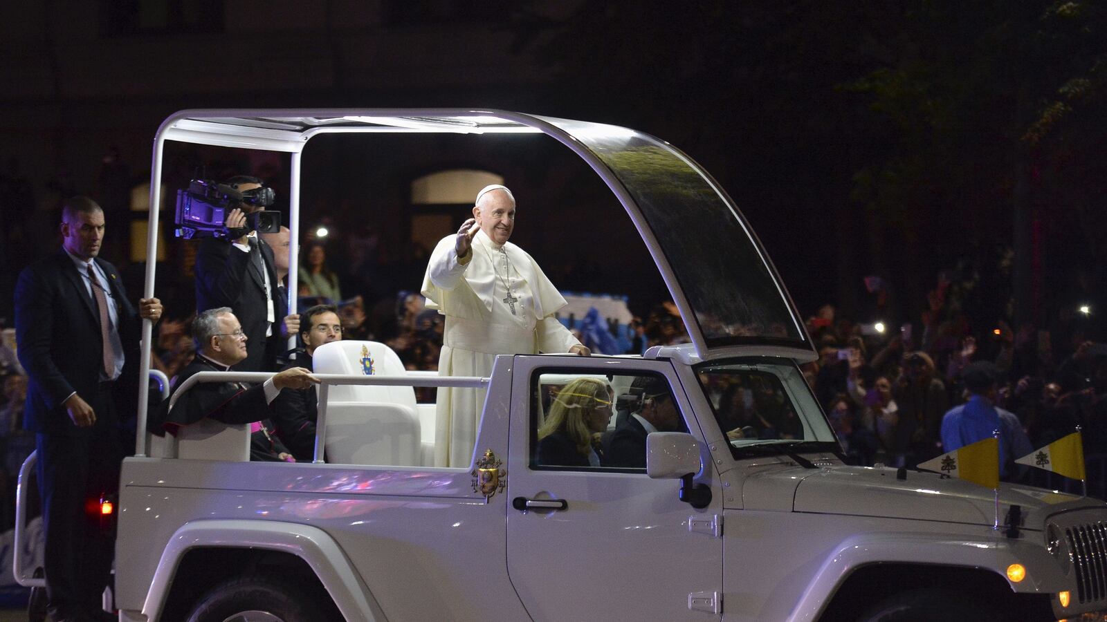 cheats/2017/04/04/teen-admits-to-pope-assassination-plot/170404-pope-philadelphia_wxauby