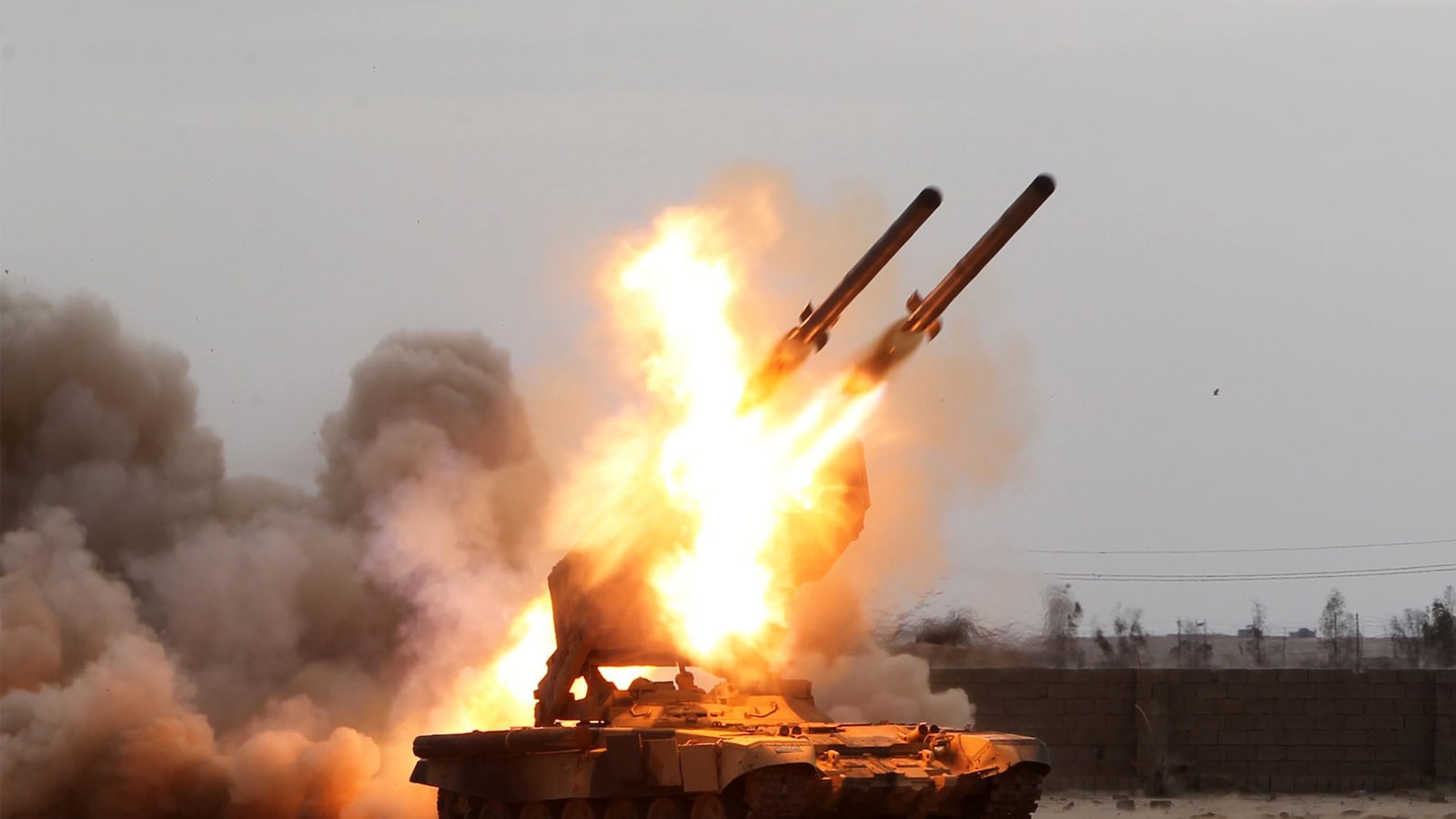 articles/2015/04/11/inside-the-battle-over-where-to-battle-isis/150411-yousseff-iraq-conflict-tease_bsyxk9