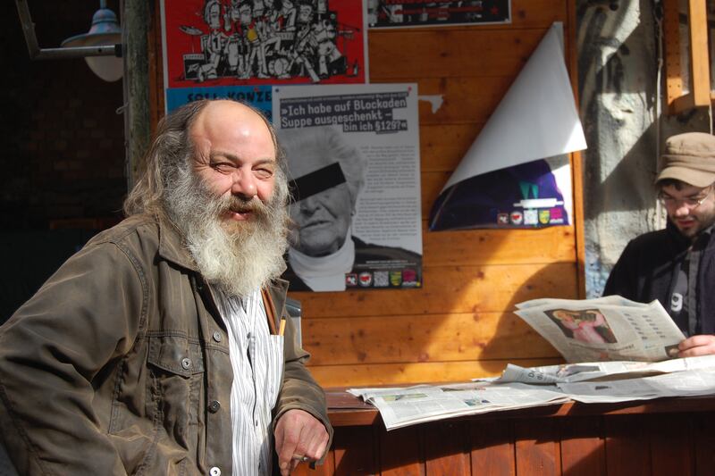 articles/2013/05/06/beate-zschape-alleged-neo-nazi-leader-on-trial-in-germany/130505-Drew-Neo-Nazi-Trial-embed-02_ld5yzf