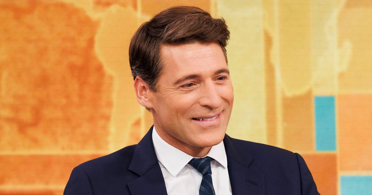 Der MAGA-nahe CBS-Moderator Tony Dokoupil wird für seine Seitenhiebe gegen ...