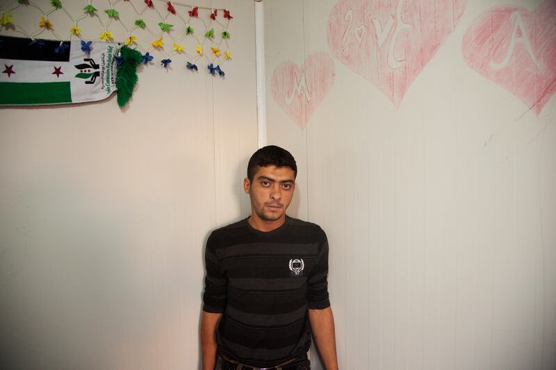 articles/2012/11/15/syrian-refugees-in-kilis-border-camp-try-for-normal-life-amid-upheaval/giglio-syrian-refugee-embed2_j5rer7