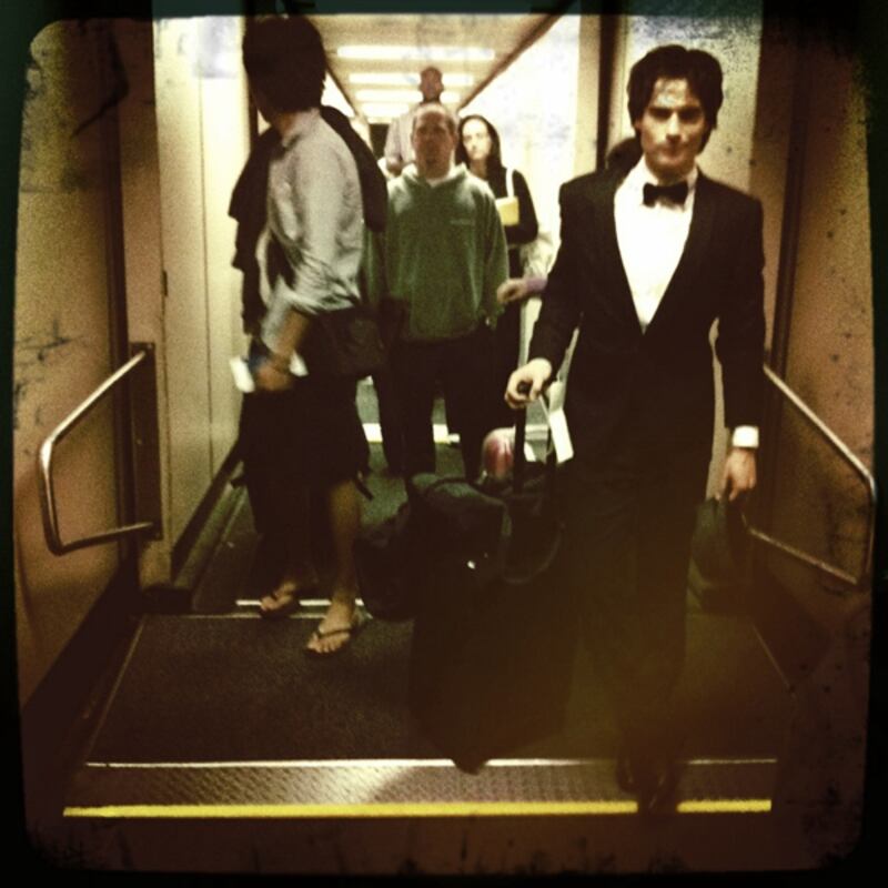 galleries/2011/09/19/emmy-twitter-pics-from-lea-michele-sofia-vergara-and-more-photos/emmy-twitter-pics-somerhalder_czqm4g