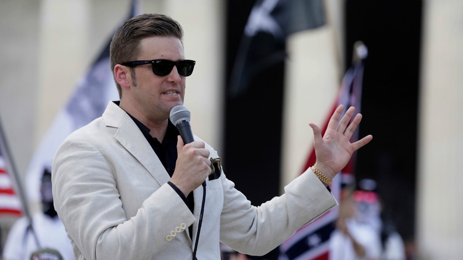 171008-spenver-cheat_s8kgmp