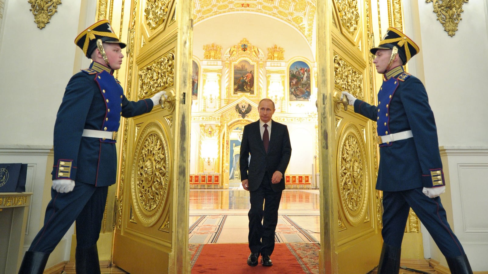 articles/2014/04/12/putin-can-take-ukraine-without-an-invasion-and-probably-will/140412-dettmer-putin-tease_uz2frc
