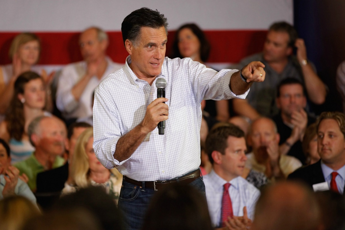 articles/2012/04/04/poll-results-romney-vp-should-appeal-to-moderates/mitt-romney-advice_qd2zzl