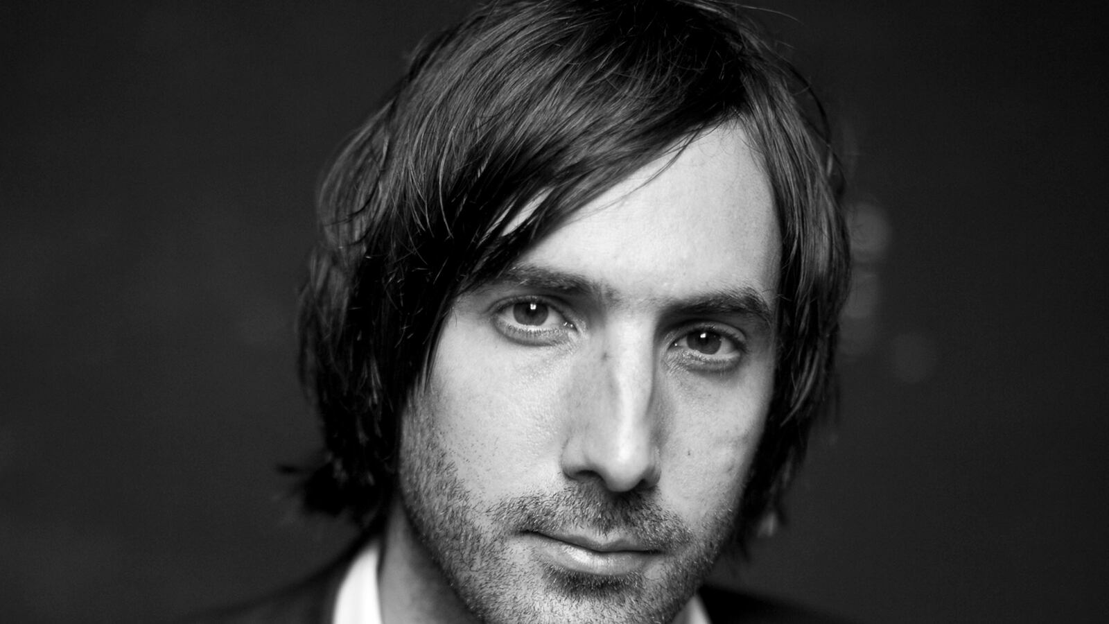 articles/2013/12/18/how-i-write-paul-lynch/131218-how-i-write-paul-lynch-tease-new_qzfmxv