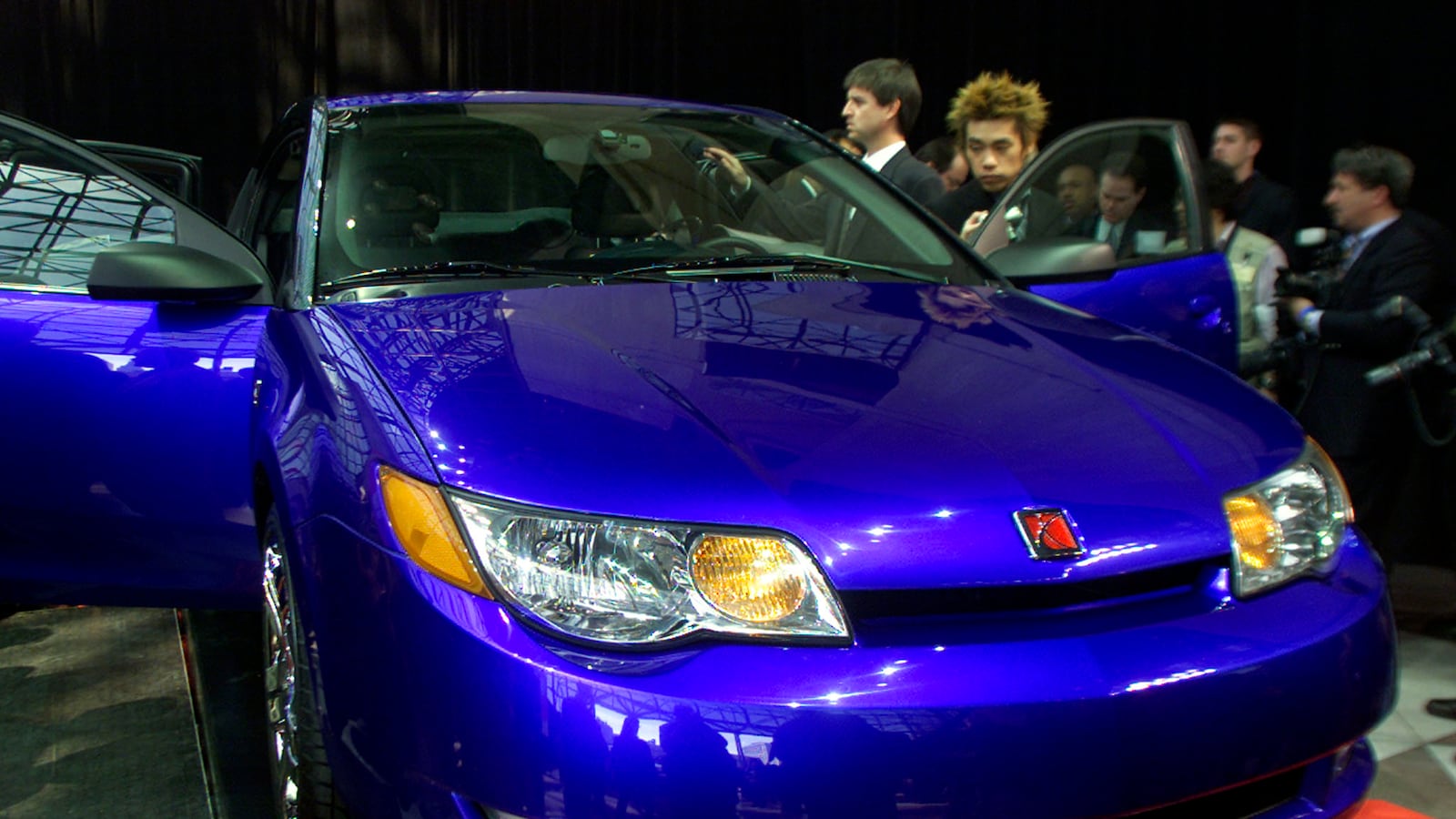 cheats/2014/06/10/convicted-woman-sues-gm-over-crash/140610-saturn-ion-cheat_w3ronp