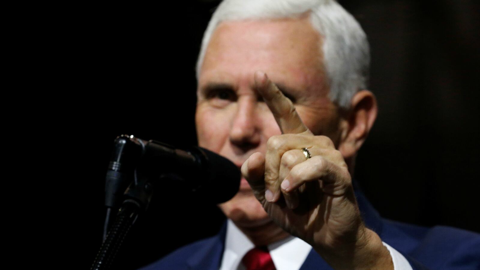 cheats/2016/11/03/pence-declines-to-say-whether-paul-ryan-should-remain-as-speaker/161103-pence-ryan-cheat_jghoym