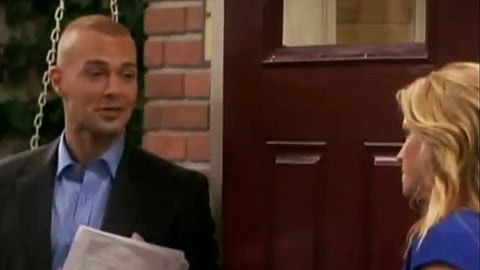 videos/2010/08/17/melissa-joey-pilot/melissa-joey-pilot-120_dqkwp5