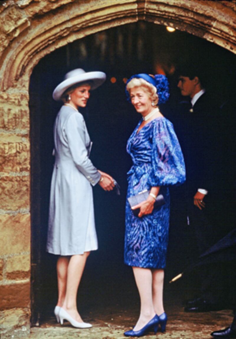 galleries/2009/03/27/catholic-converts/catholifrances-shand-kydd_sqvw8k