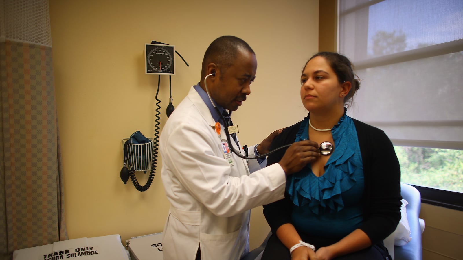 articles/2013/02/22/medical-costs-are-killing-us/medical-costs-are-killing-us-image_n19rf4