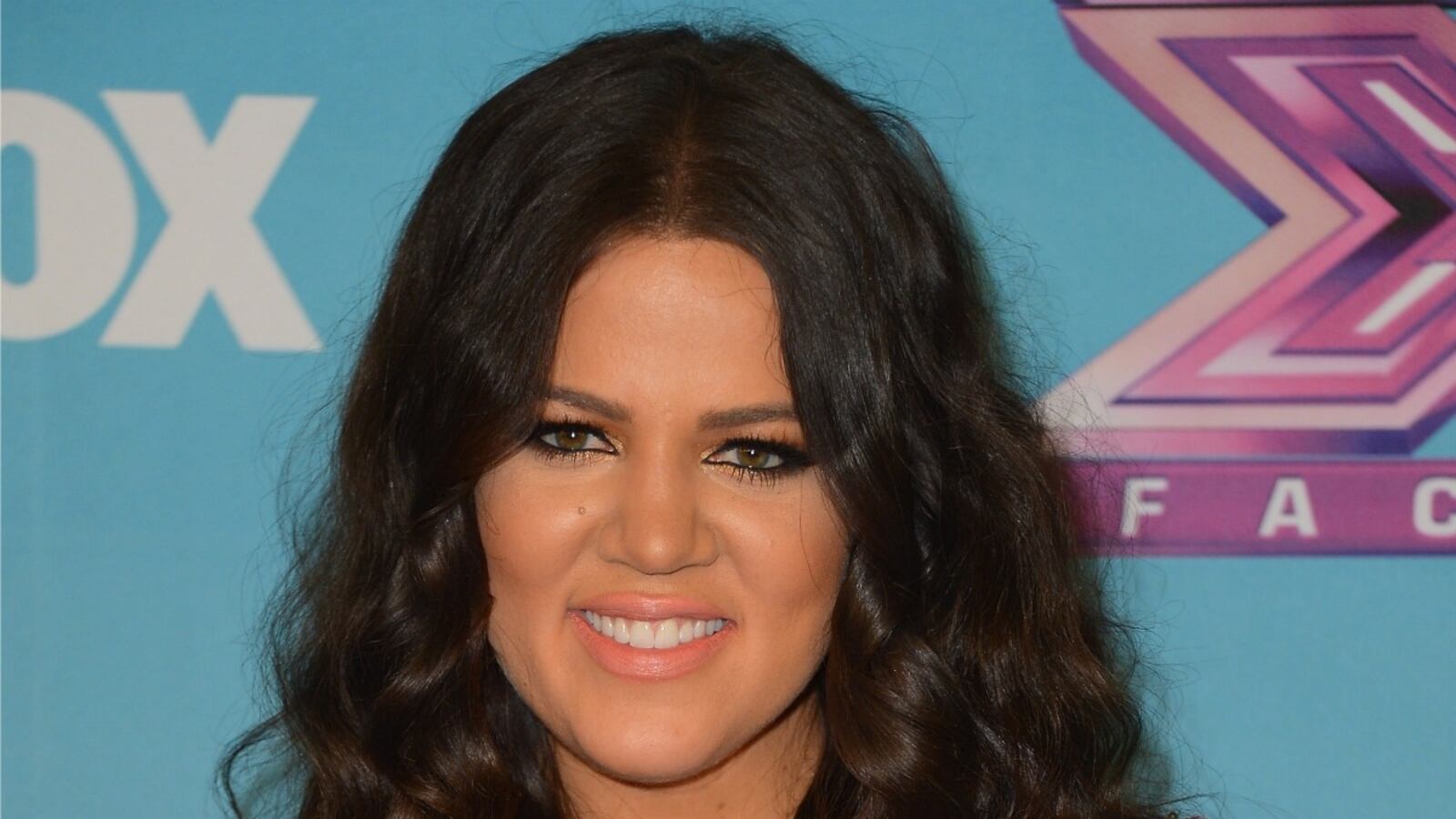 cheats/2013/02/18/kardashian-fired-from-x-factor/khloe-kardashian-fired-cheat_gsqonk