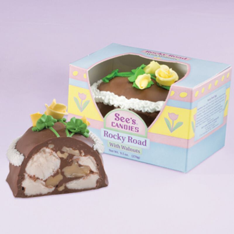 galleries/2011/04/20/fattening-easter-candy/fattening-easter-candy---sees-rocky-road-egg_qpywx0