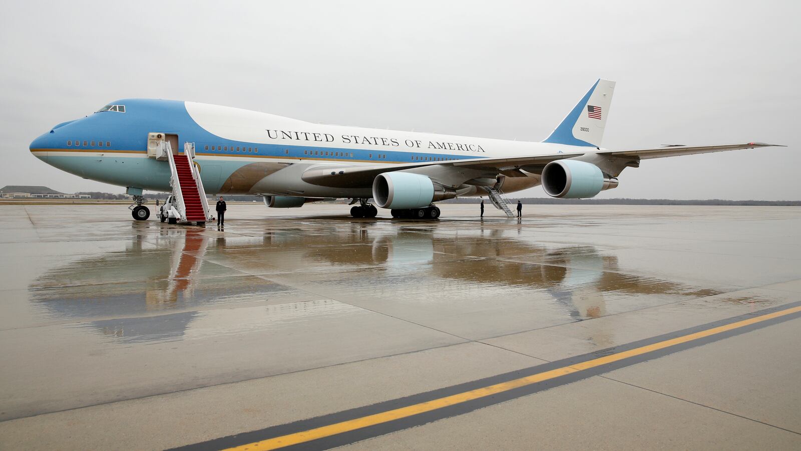 Air Force One sits on the tarmac at Joint Base Andrews.