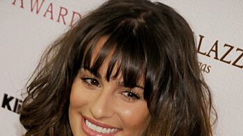 cheats/2011/01/30/super-bowls-musical-lineup-set/lea-michele_avto5h