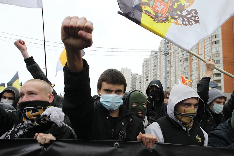 articles/2011/11/04/nationalist-protest-in-moscow-on-russia-s-unity-day-targets-putin/russian-nationalists-nemstova_g9530f