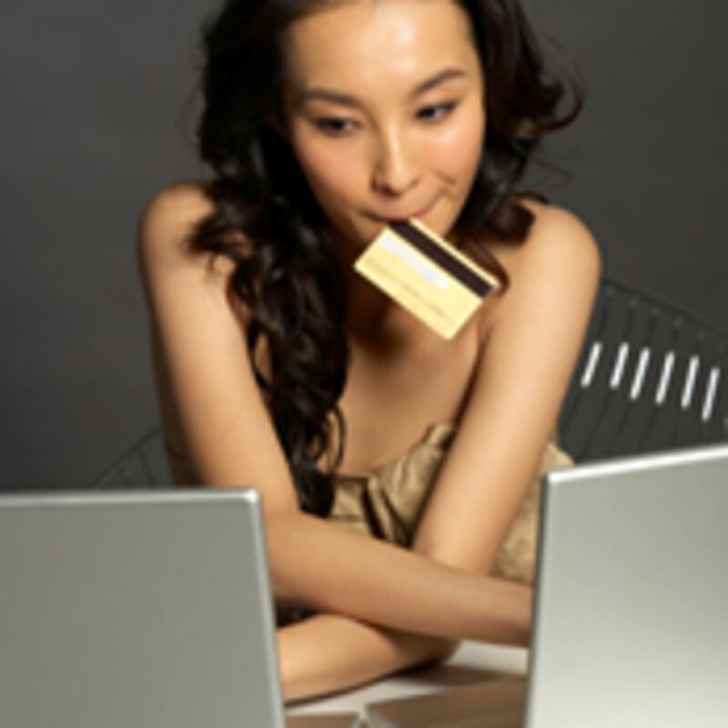 articles/2009/04/29/shopping-showdown-at-high-noon/blume-online-shopping_24466_coxv2j